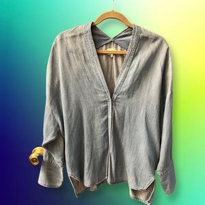 Lou & Grey Denim  3/4 Sleeve Top